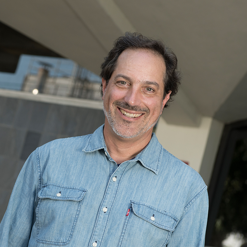 Dr. Robert Verchick standing in front of Law School